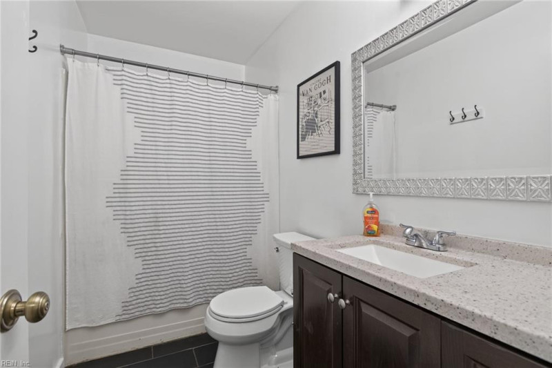 Photo 16 of 26 residential for sale in Virginia Beach virginia