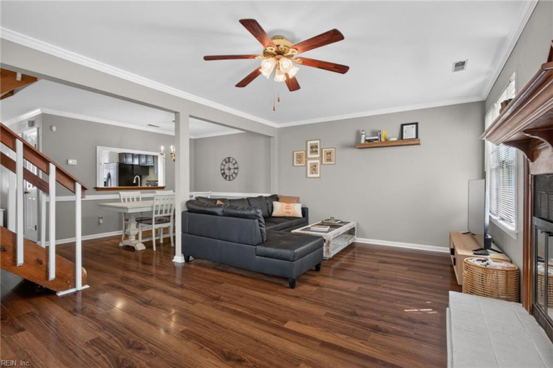 Photo 9 of 26 residential for sale in Virginia Beach virginia