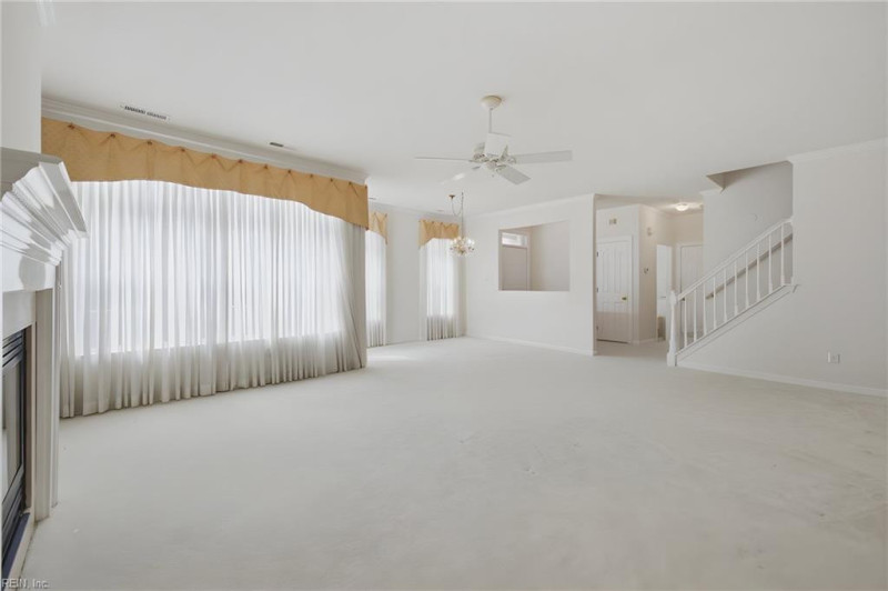 Photo 10 of 30 residential for sale in Virginia Beach virginia