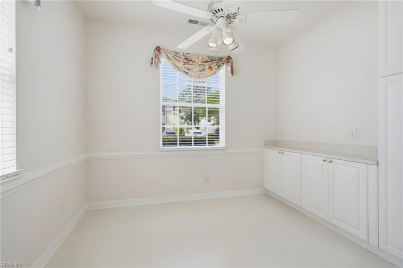 Photo 20 of 30 residential for sale in Virginia Beach virginia