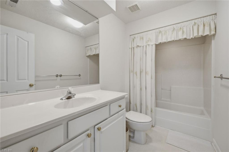 Photo 22 of 30 residential for sale in Virginia Beach virginia