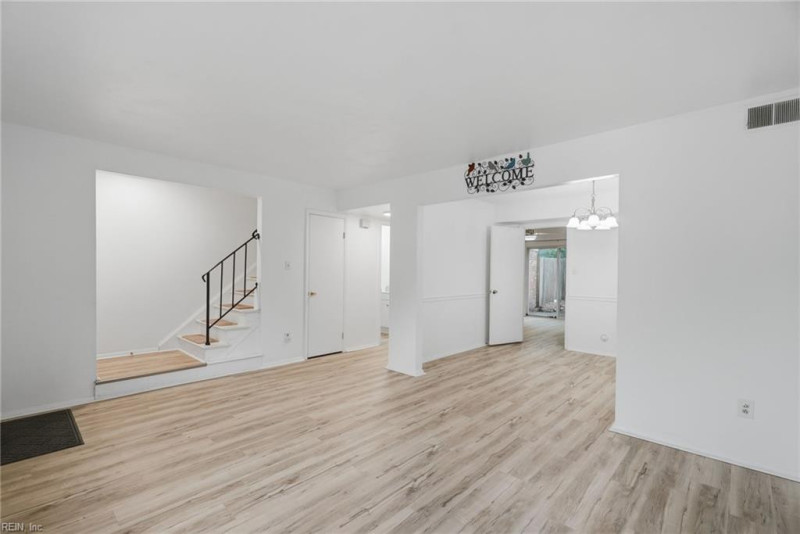 Photo 3 of 24 residential for sale in Virginia Beach virginia