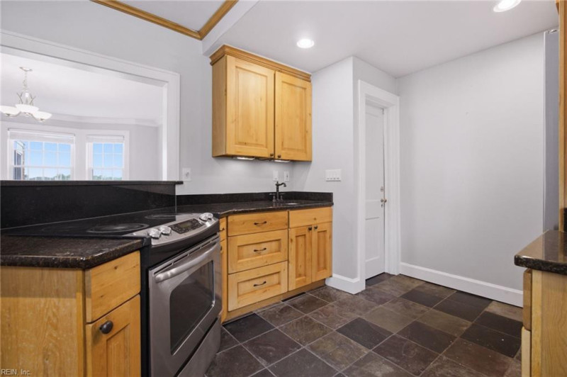 Photo 10 of 47 residential for sale in Norfolk virginia Photo 10 of 47 residential for sale in Norfolk virginia