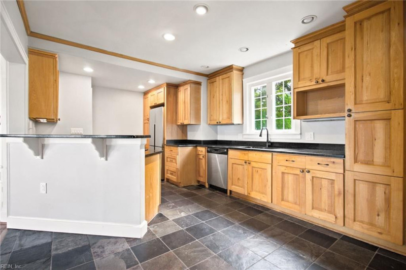 Photo 8 of 47 residential for sale in Norfolk virginia Photo 8 of 47 residential for sale in Norfolk virginia