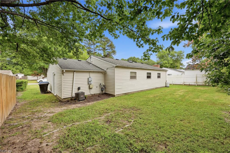 Photo 32 of 40 residential for sale in Virginia Beach virginia