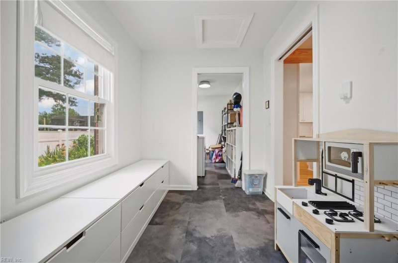 Photo 16 of 50 residential for sale in Virginia Beach virginia
