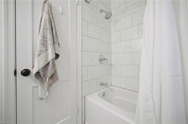 Photo 24 of 50 residential for sale in Virginia Beach virginia