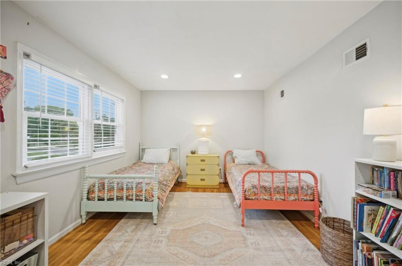 Photo 26 of 50 residential for sale in Virginia Beach virginia