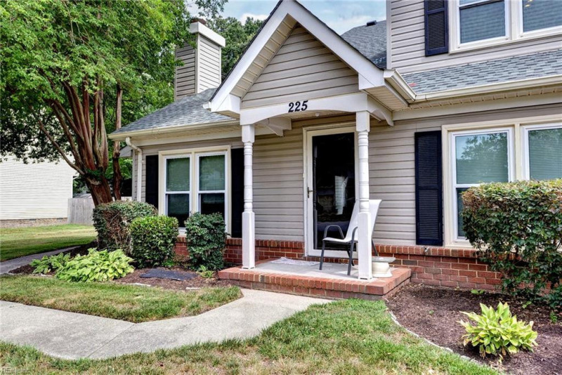 Photo 4 of 25 residential for sale in Hampton virginia Photo 4 of 25 residential for sale in Hampton virginia