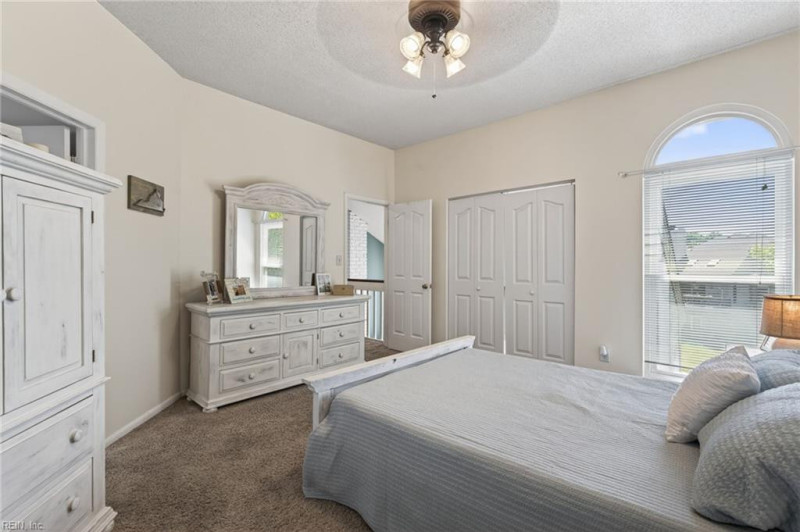 Photo 24 of 49 residential for sale in Chesapeake virginia