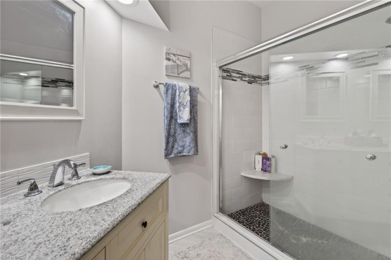 Photo 26 of 49 residential for sale in Chesapeake virginia