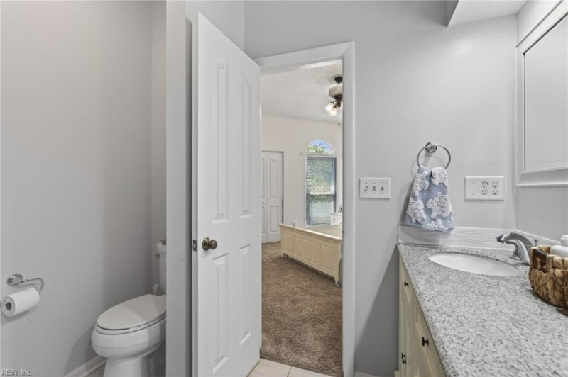 Photo 27 of 49 residential for sale in Chesapeake virginia