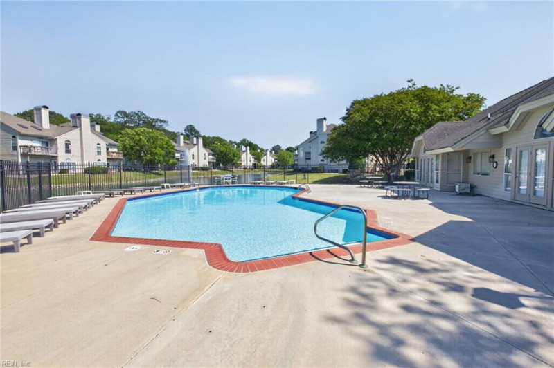 Photo 36 of 49 residential for sale in Chesapeake virginia