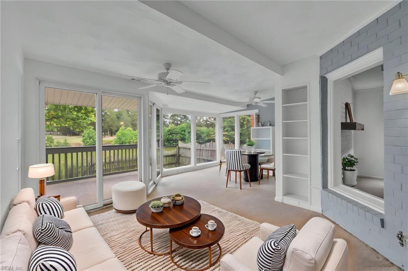Photo 15 of 41 residential for sale in Virginia Beach virginia