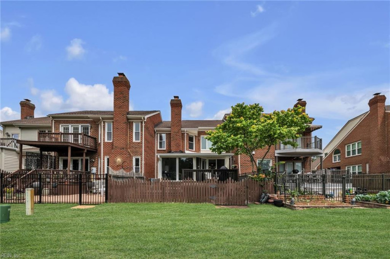 Photo 22 of 41 residential for sale in Virginia Beach virginia