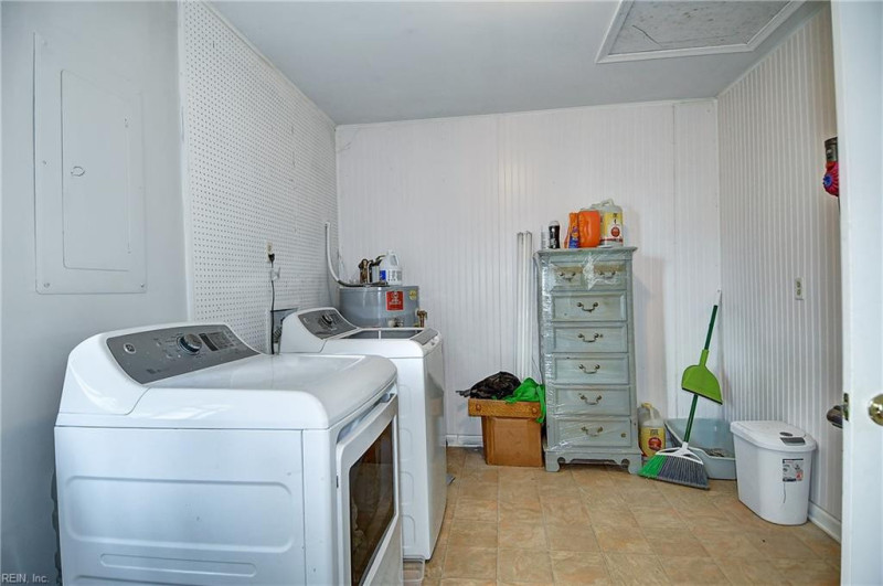 Photo 33 of 39 residential for sale in Virginia Beach virginia Photo 33 of 39 residential for sale in Virginia Beach virginia