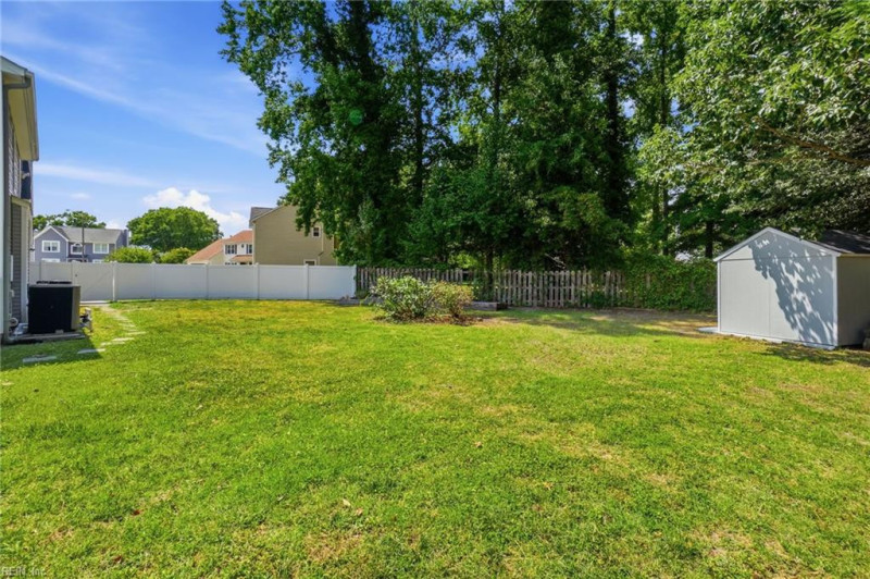 Photo 33 of 42 residential for sale in Chesapeake virginia Photo 33 of 42 residential for sale in Chesapeake virginia