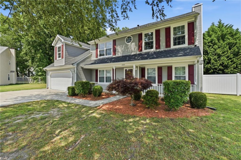 Photo 4 of 42 residential for sale in Chesapeake virginia Photo 4 of 42 residential for sale in Chesapeake virginia