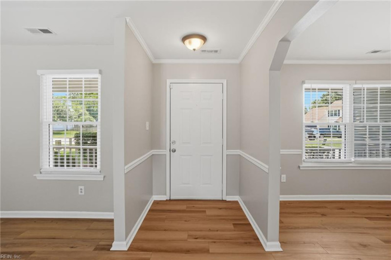 Photo 7 of 42 residential for sale in Chesapeake virginia Photo 7 of 42 residential for sale in Chesapeake virginia