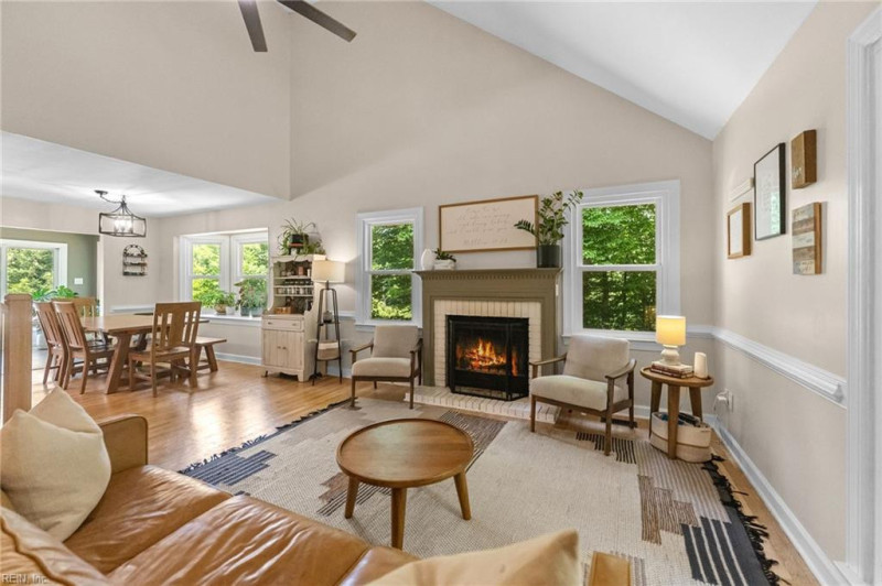 Photo 12 of 49 residential for sale in Middlesex County virginia