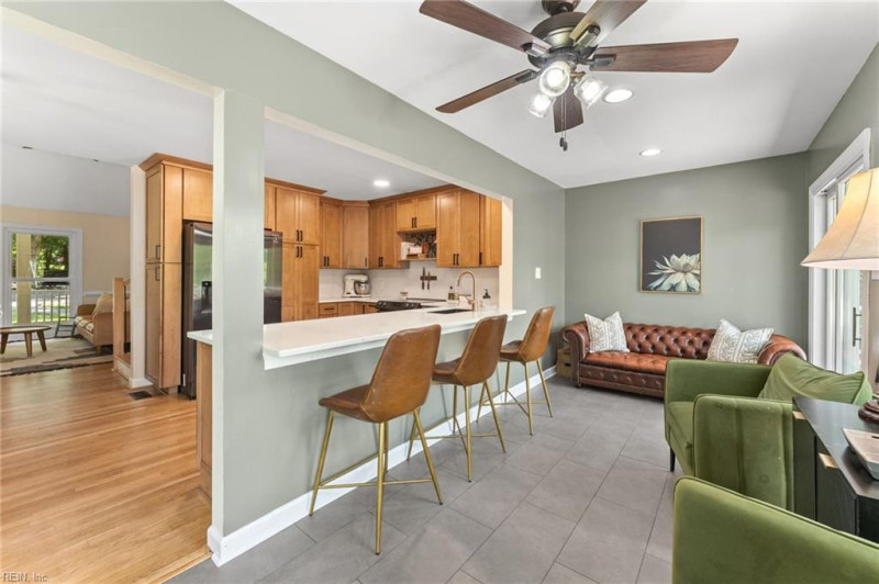 Photo 21 of 49 residential for sale in Middlesex County virginia