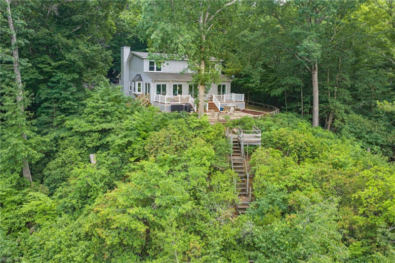 Photo 37 of 49 residential for sale in Middlesex County virginia