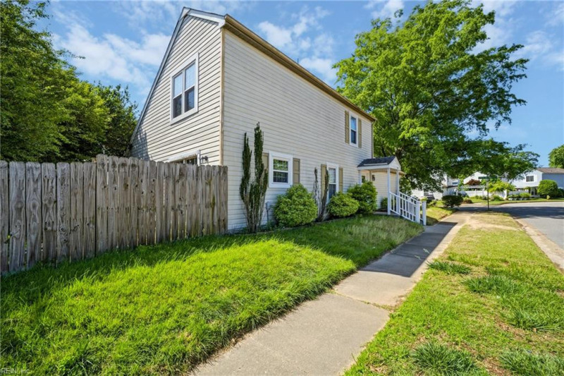 Photo 1 of 20 residential for sale in Virginia Beach virginia