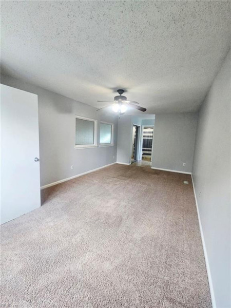 Photo 12 of 20 residential for sale in Virginia Beach virginia