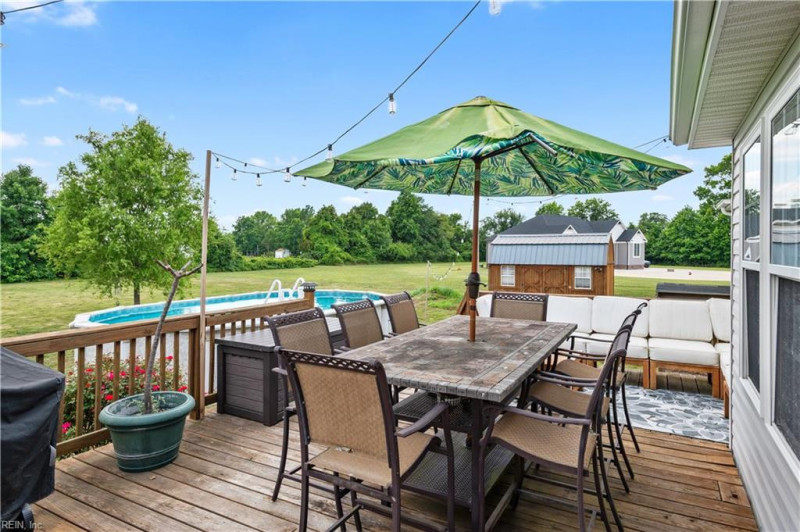 Photo 39 of 51 residential for sale in Currituck County virginia