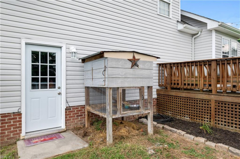 Photo 41 of 51 residential for sale in Currituck County virginia