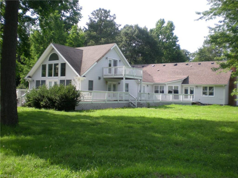 Photo 23 of 25 residential for sale in Chesapeake virginia