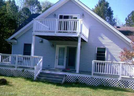 Photo 5 of 25 residential for sale in Chesapeake virginia