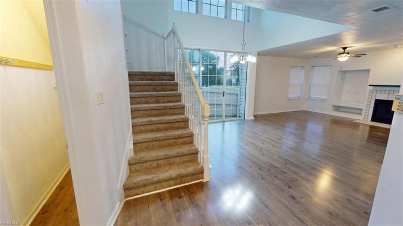 Photo 3 of 50 residential for sale in Chesapeake virginia