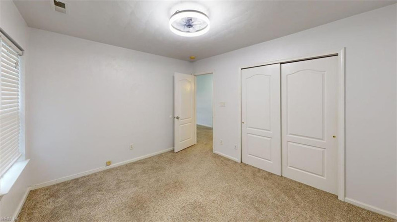 Photo 35 of 50 residential for sale in Chesapeake virginia
