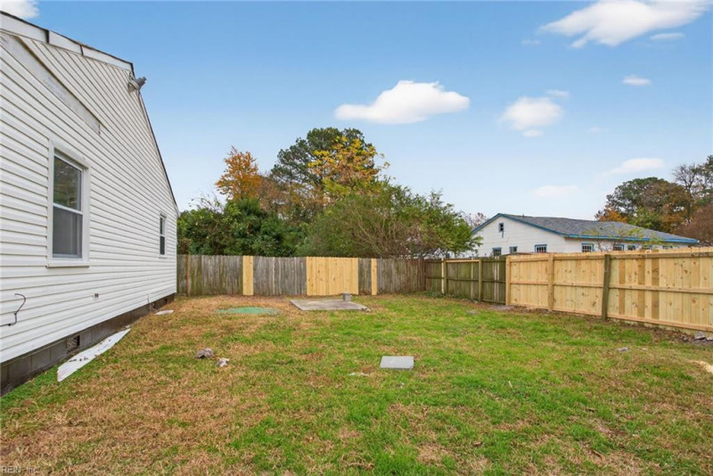Photo 23 of 23 residential for sale in Portsmouth virginia