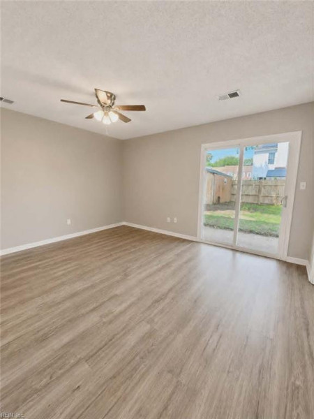 Photo 13 of 21 residential for sale in Virginia Beach virginia