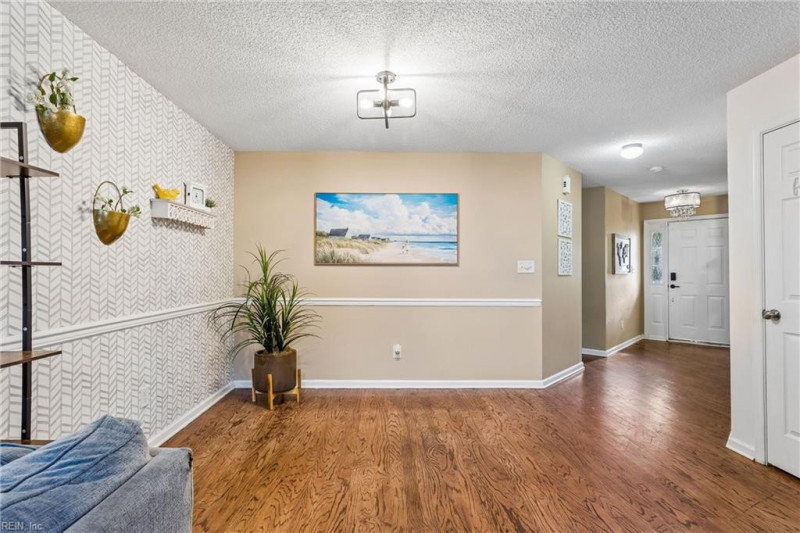 Photo 14 of 42 residential for sale in Newport News virginia