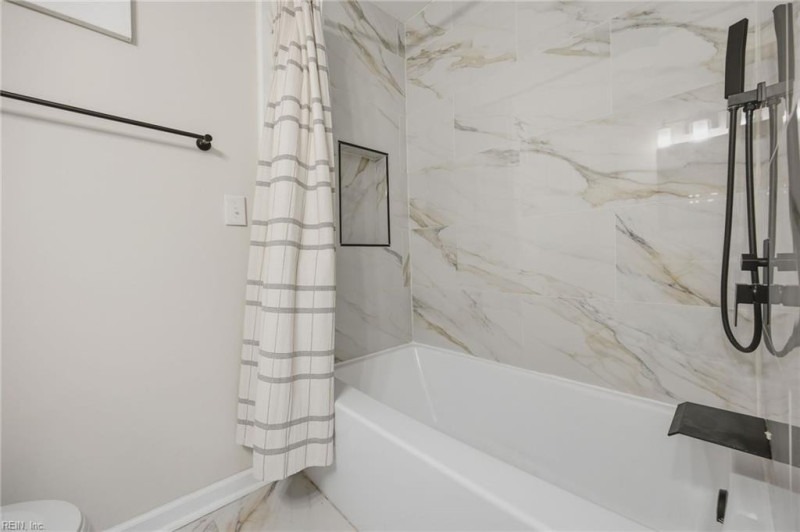 Photo 34 of 43 residential for sale in Norfolk virginia Photo 34 of 43 residential for sale in Norfolk virginia
