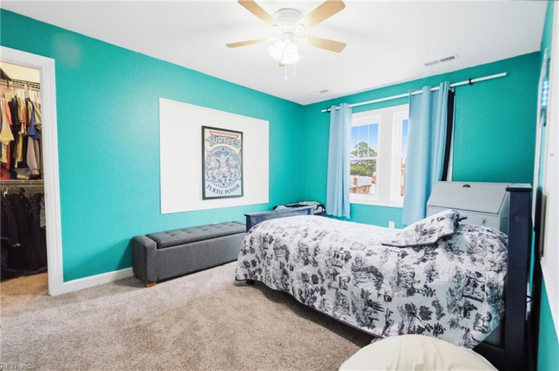 Photo 32 of 44 residential for sale in Chesapeake virginia