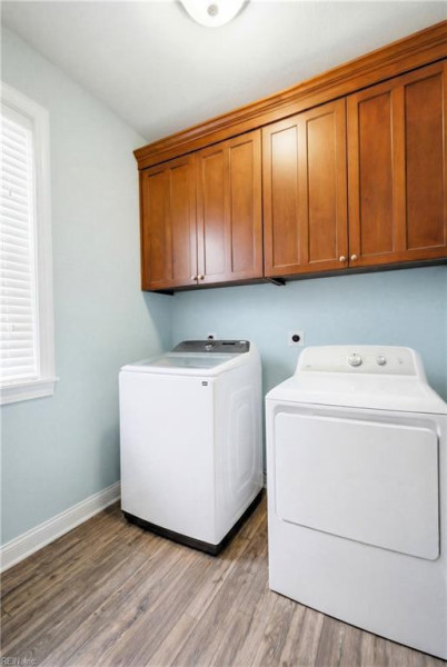 Photo 37 of 44 residential for sale in Chesapeake virginia