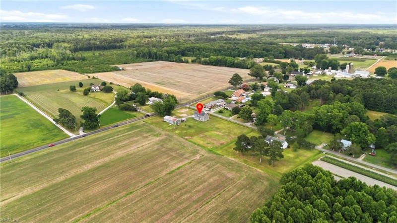 Photo 42 of 44 residential for sale in Chesapeake virginia