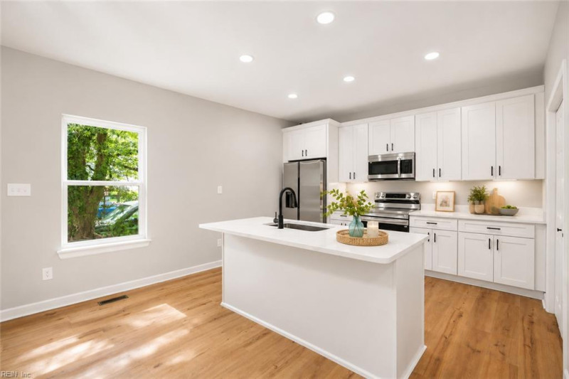Photo 9 of 28 residential for sale in Norfolk virginia Photo 9 of 28 residential for sale in Norfolk virginia