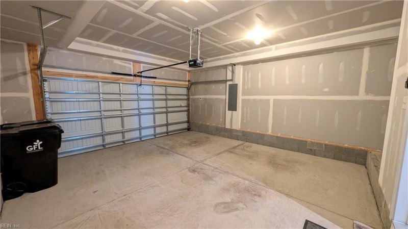 Photo 18 of 19 residential for sale in Suffolk virginia