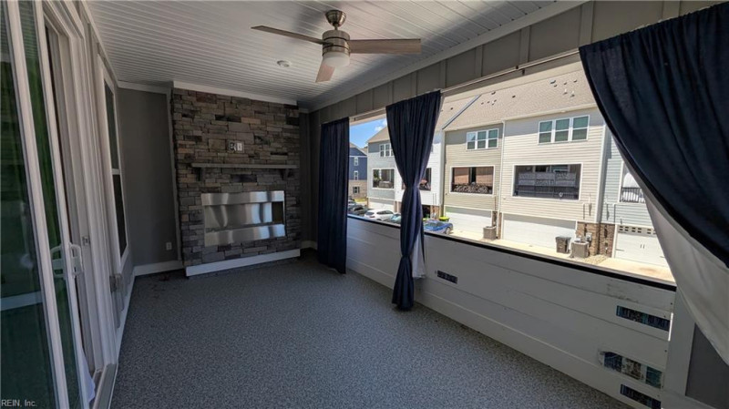 Photo 6 of 19 residential for sale in Suffolk virginia
