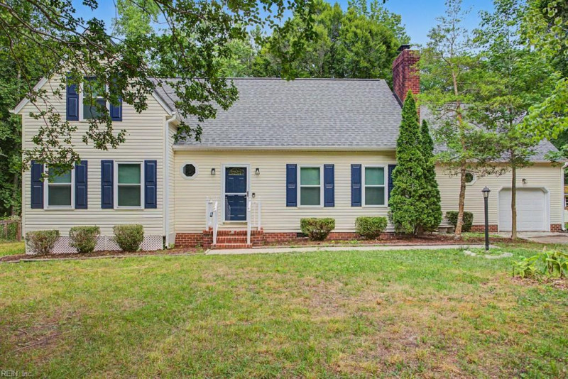 Photo 1 of 35 residential for sale in Gloucester County virginia