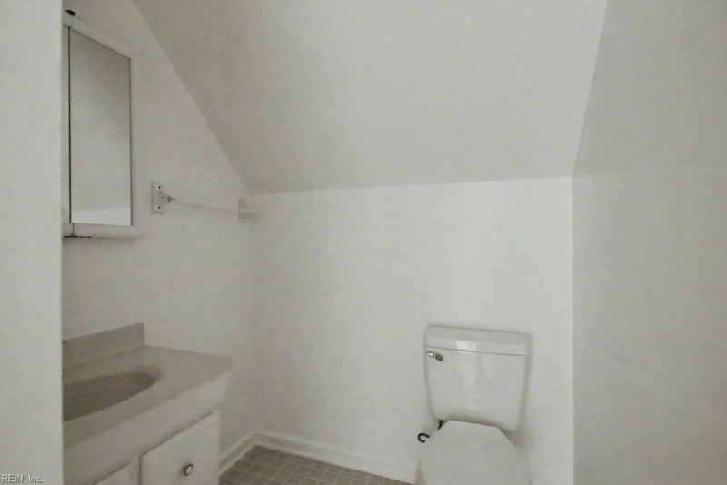 Photo 29 of 35 residential for sale in Gloucester County virginia