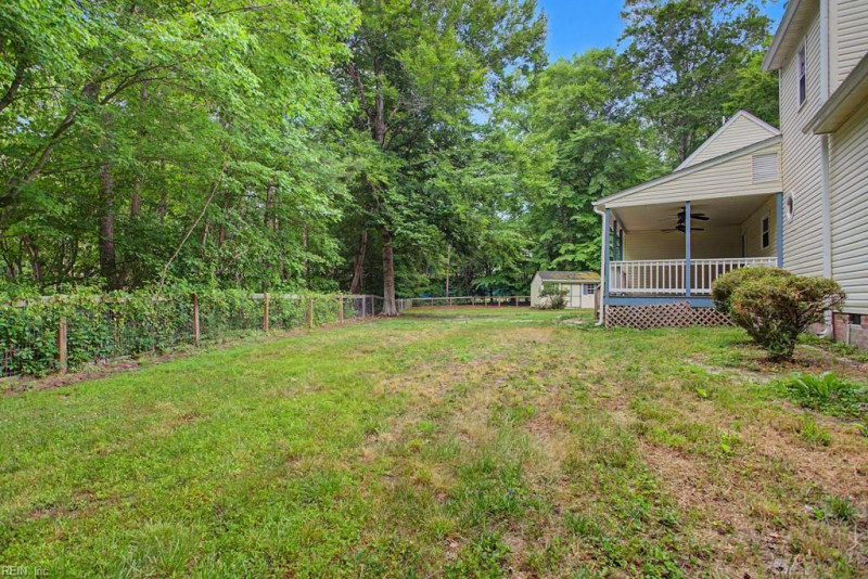 Photo 33 of 35 residential for sale in Gloucester County virginia