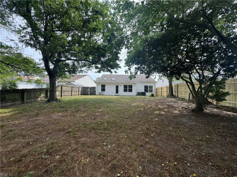 Photo 8 of 9 residential for sale in Virginia Beach virginia