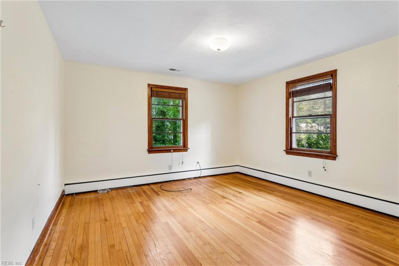 Photo 33 of 49 residential for sale in Virginia Beach virginia
