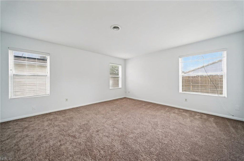 Photo 17 of 27 residential for sale in Virginia Beach virginia